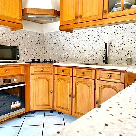 Maison De Campagne A 30 Min De Paris * Maurepas (Yvelines)
